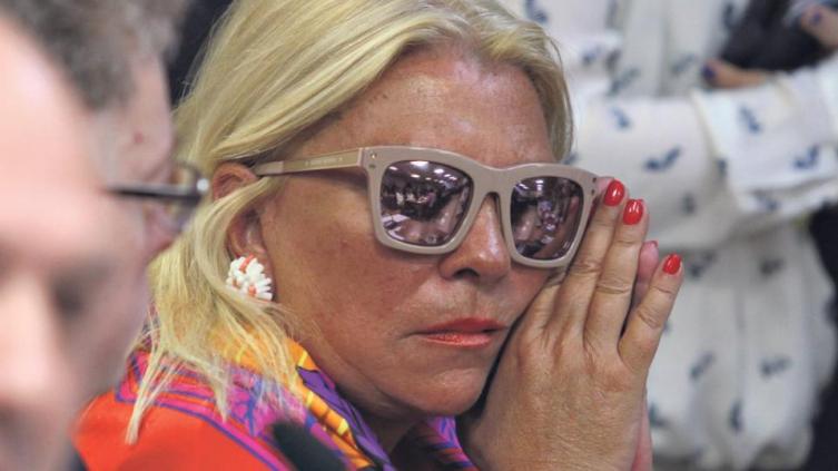 Macri pidió que dejen “flotar” a Carrió 