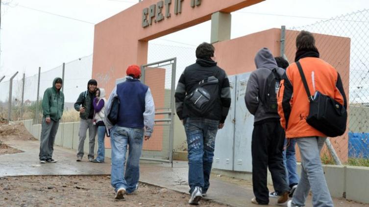 No habrá repitencia en el primer año del secundario