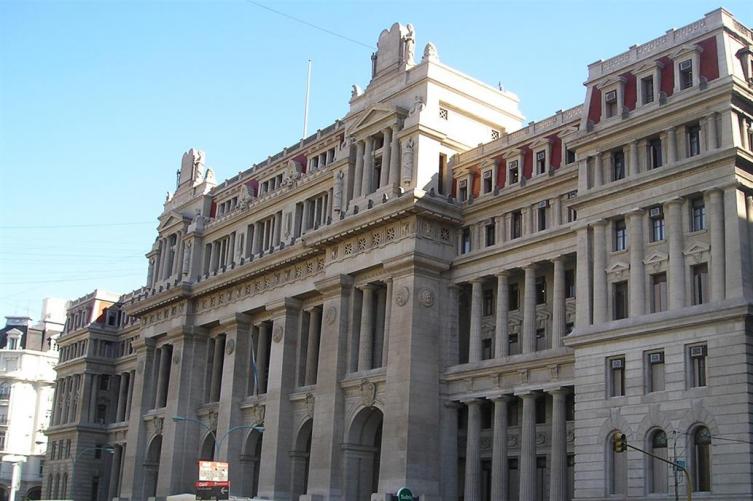 Solo 12 jueces en todo el país pagan Ganancias