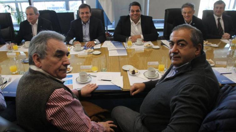 Acordaron un bono navideño de 5000 pesos en dos cuotas