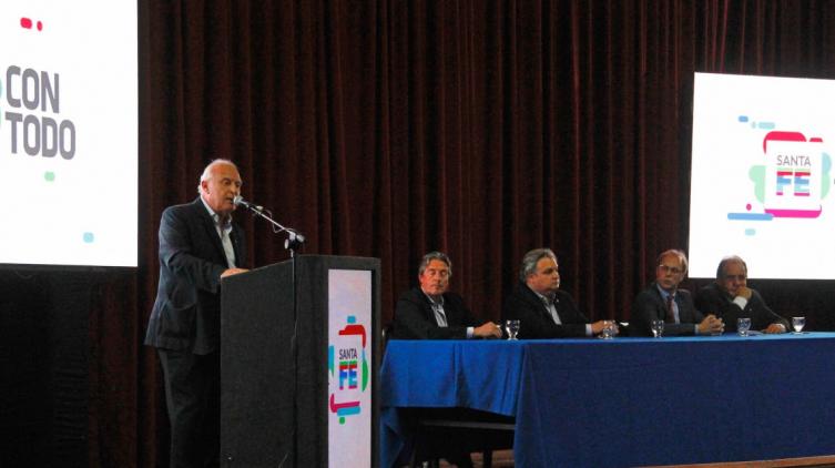 Millonaria inversión provincial para pavimentar calles