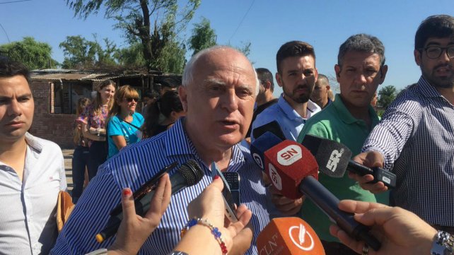 Lifschitz atacó el bono navideño: “Es un manotazo de ahogado”  