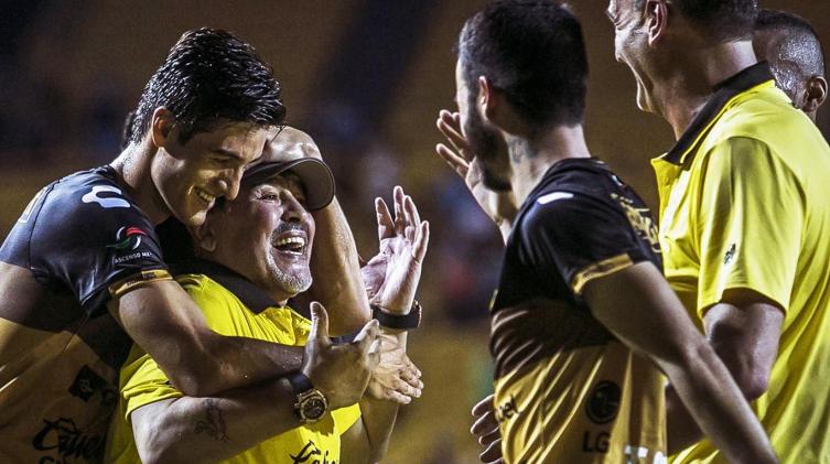 Diego logró la hazaña y los Dorados a un paso del ascenso