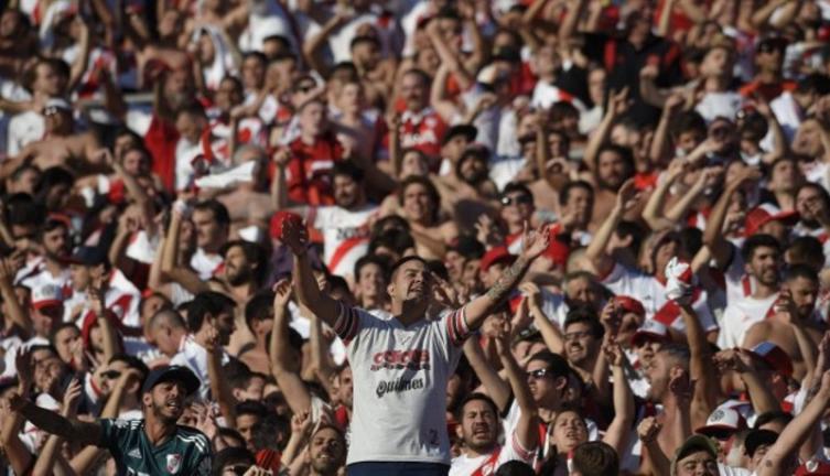Los hinchas deberán registrarse para ingresar a los estadios