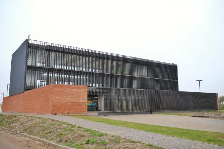 Edificio NIDO obtuvo el segundo puesto.