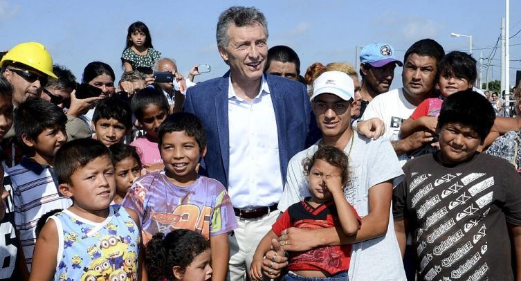 Pagarán $ 4.000 extra a beneficiarios de planes sociales