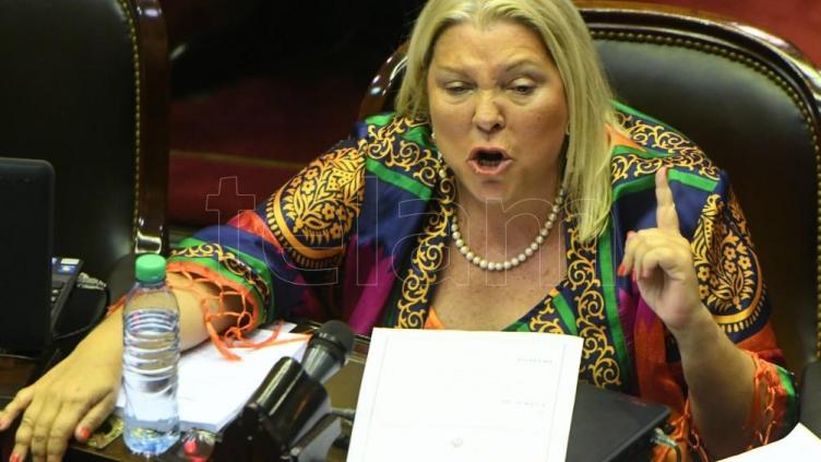 Carrió acusó a los jueces de “cerrar las causas sin investigar” 