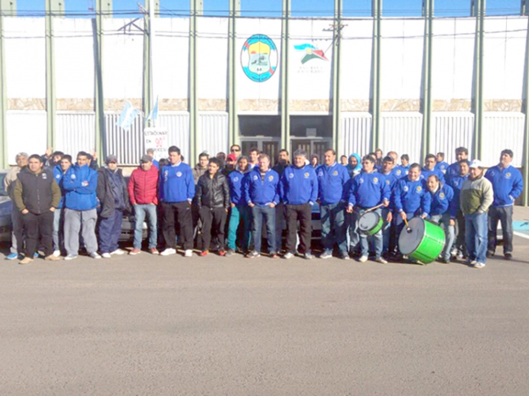 Cerró empresa y 12 familias quedaron en la calle