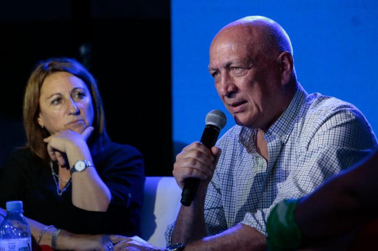  Bonfatti: “Pensamos los próximos 12 años de gobierno de Santa Fe” 