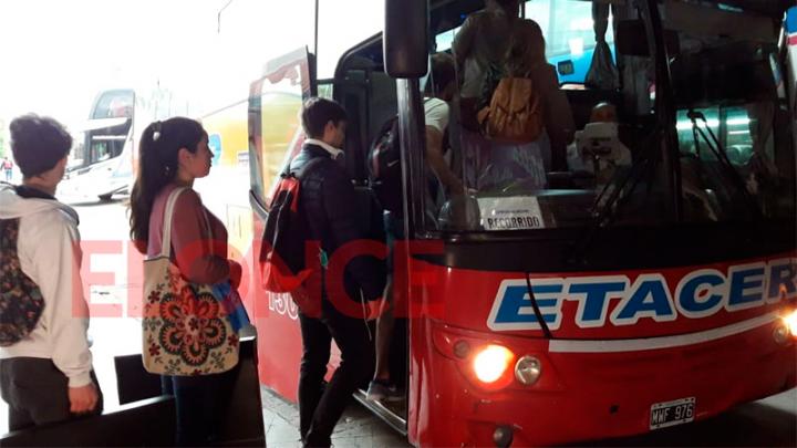El primero del año: aumentó el boleto Santa Fe-Paraná