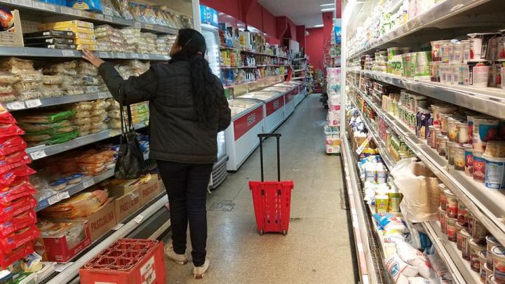 Los precios en los súper duplicaron a la inflación 