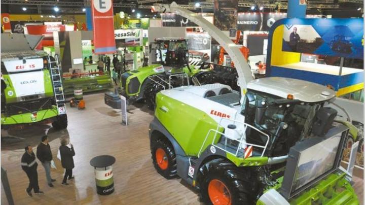 Fábrica cordobesa de tractores solo trabajará 3 días semanales