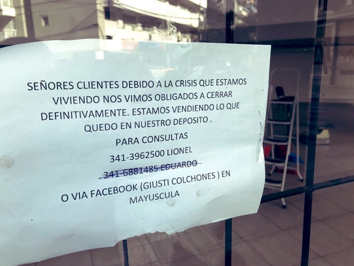 El sueño terminó: cierra histórica colchonería de Rosario