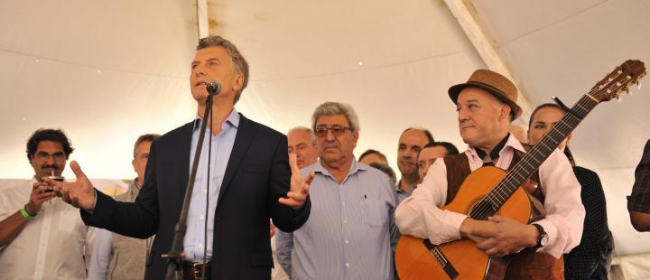Las patronales del campo ovacionaron a Macri