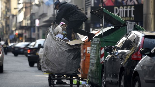 Una familia necesitó $ 27.500 para no caer en la pobreza