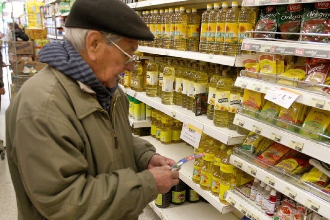 Un jubilado necesitó más de 26.000 pesos para vivir