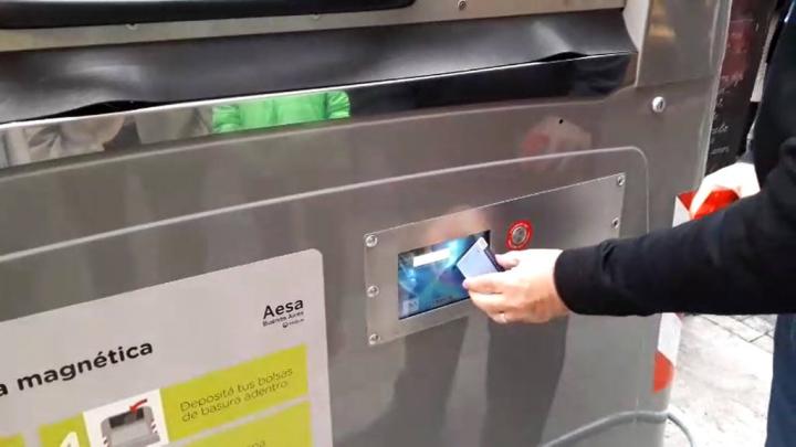 Instalaron los primeros contenedores anti-pobres