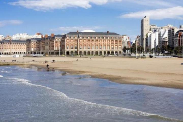 El turismo y las ventas minoristas por Semana Santa cayeron un 15 %