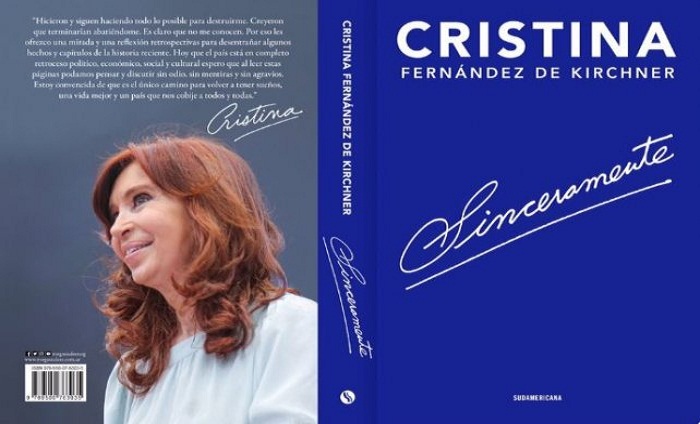 Cristina lanza su primer libro “Sinceramente” 