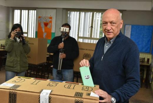 Votó Bonfatti en Rosario e hizo foco en la falta de trabajo
