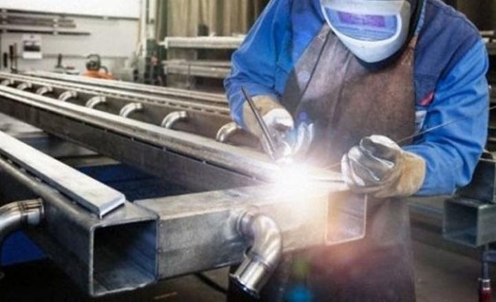 La UOM redondeó una suba del 36 % para este año