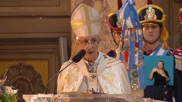 Poli pidió “un gran pacto nacional sin intereses sectoriales” 