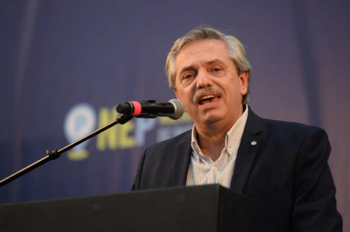 Alberto: “Otra vez vamos a levantar al país de las cenizas” 