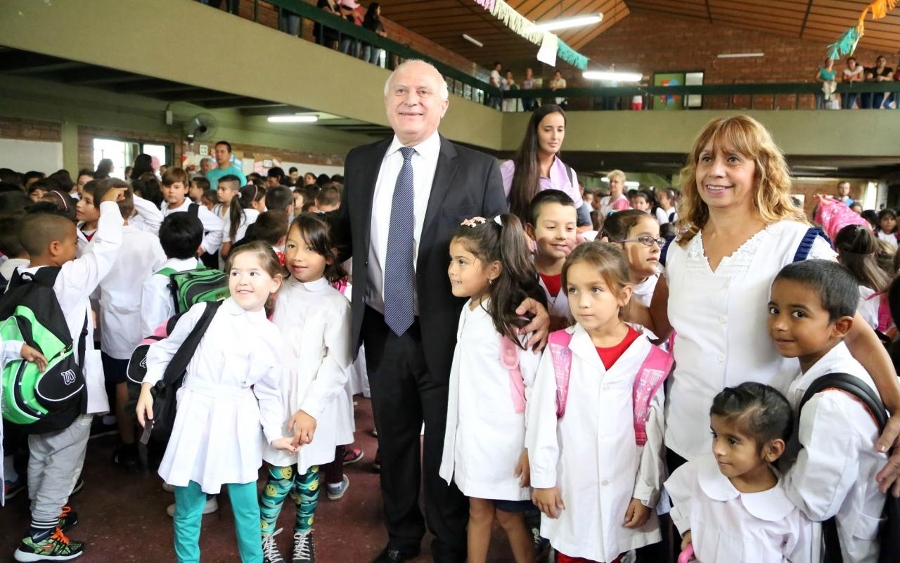 “Vamos a poner todo el esfuerzo para lograr el acuerdo con los docentes”