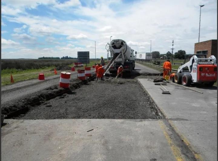 Constructoras advierten una inminente ola de despidos