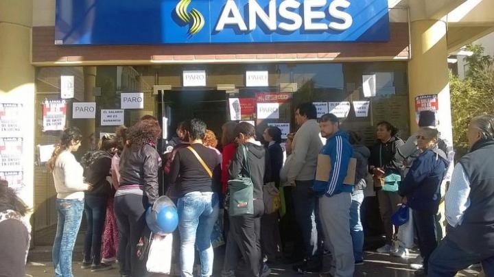 Recomendaciones de Anses para evitar estafas a jubilados
