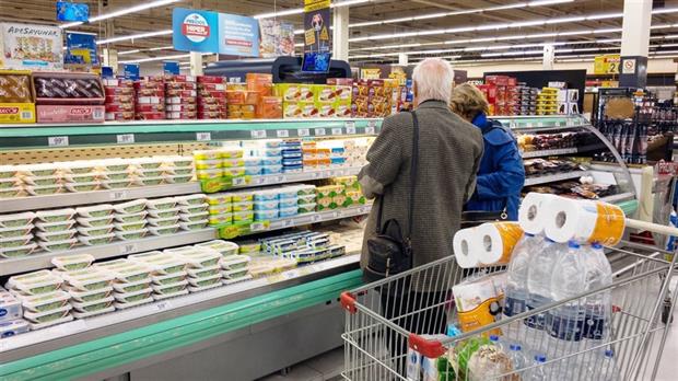 Las ventas en súper y shopping se derrumbaron en mayo