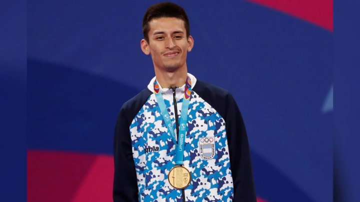 Lucas Guzmán se llevó el oro en taekwondo