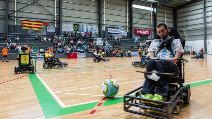 Conocé el PowerChair, o fútbol en silla de ruedas motorizada