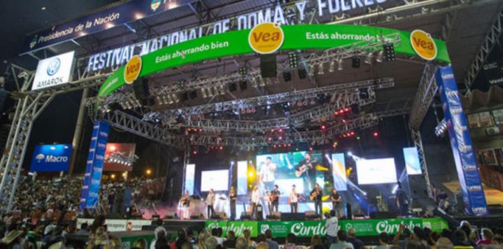 Jesús María no contratará a artistas que cobren en dólares