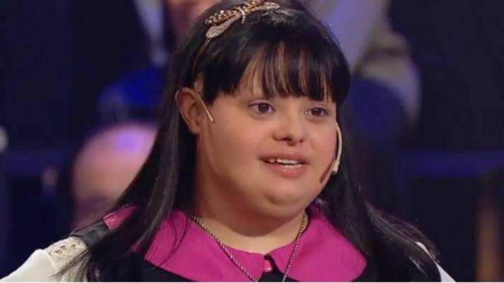 Maestra con síndrome de Down ganó $180 mil en la TV
