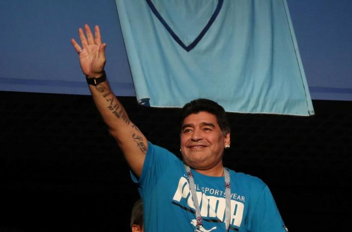 Diego Maradona es el nuevo DT de Gimnasia