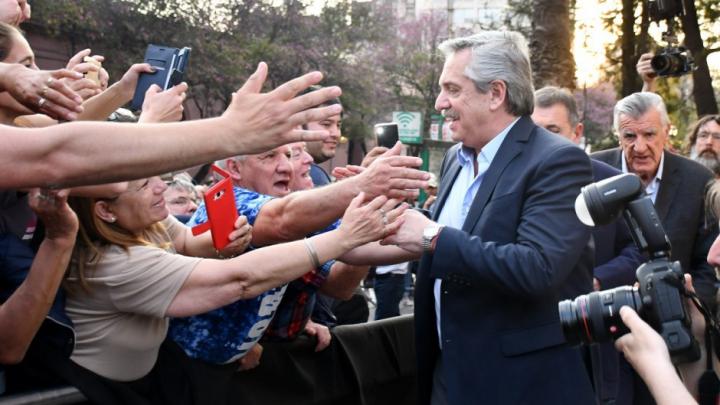 Alberto aumenta la brecha sobre Macri y supera el 54 %  