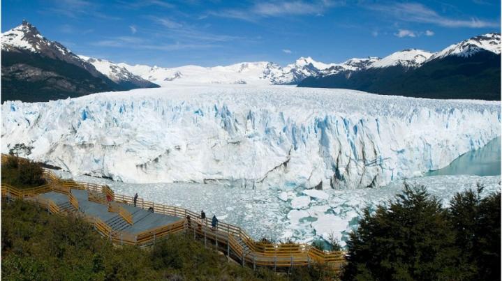 Comenzó el proceso de ruptura del Glaciar Perito Moreno