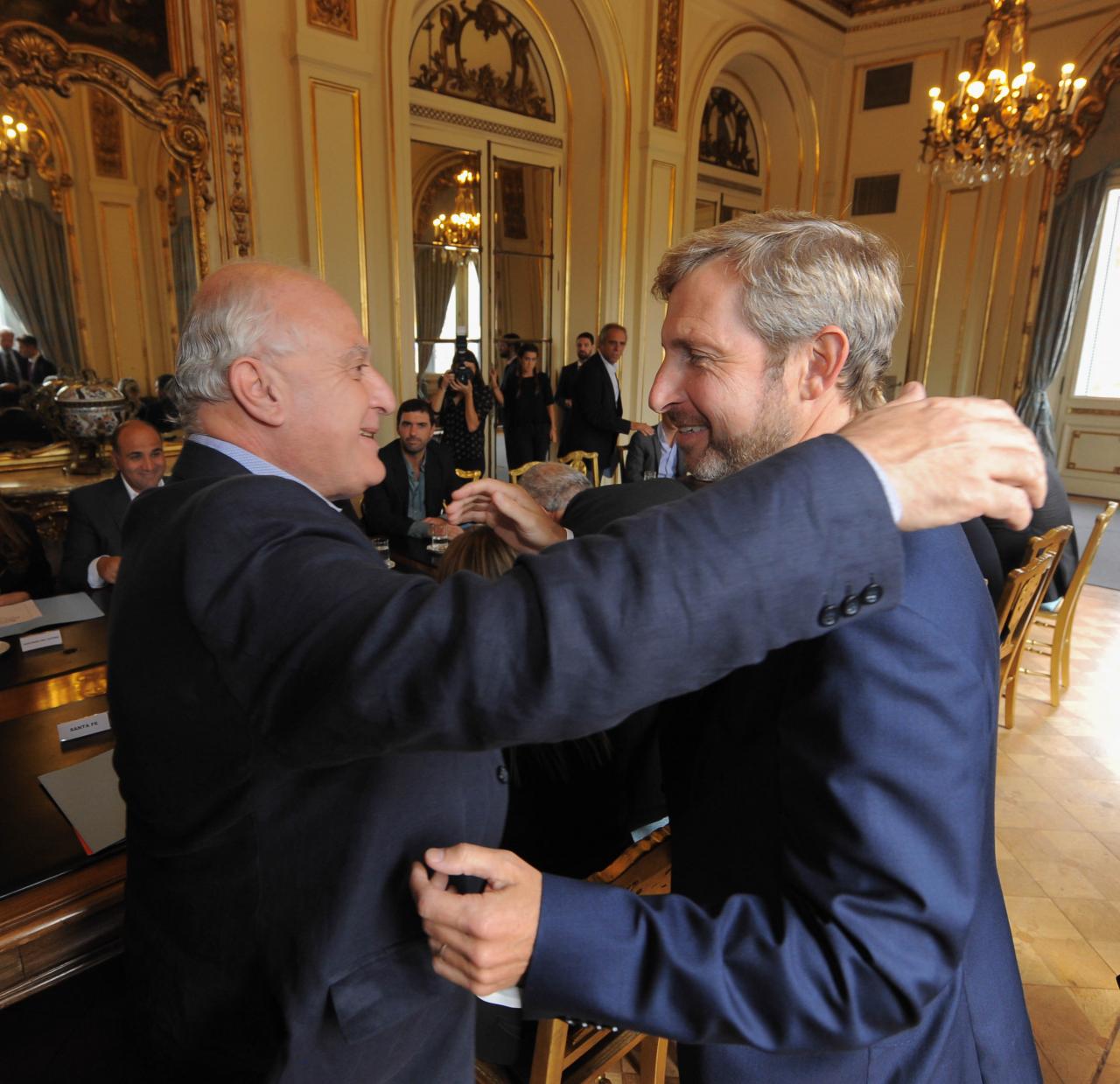 Lifschitz pidió una distribución equitativa de los recursos