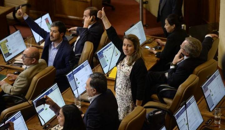 Congreso chileno aprueba reducción de la jornada laboral 