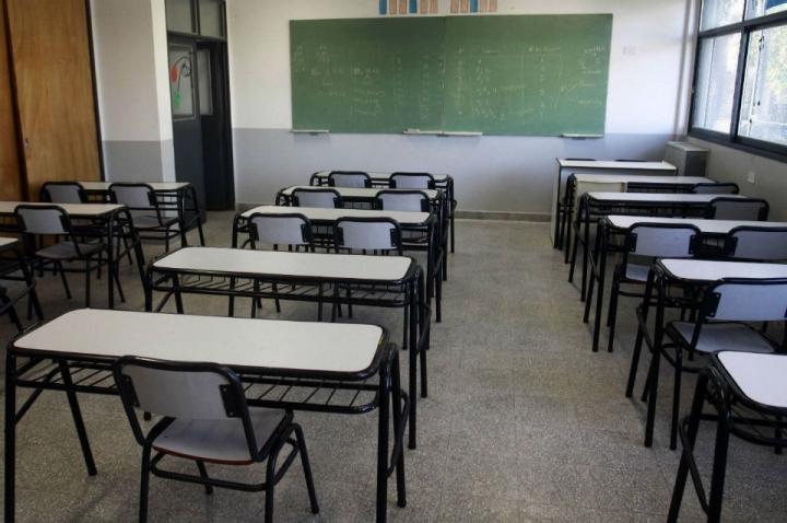 No hay clases este viernes en todo el país