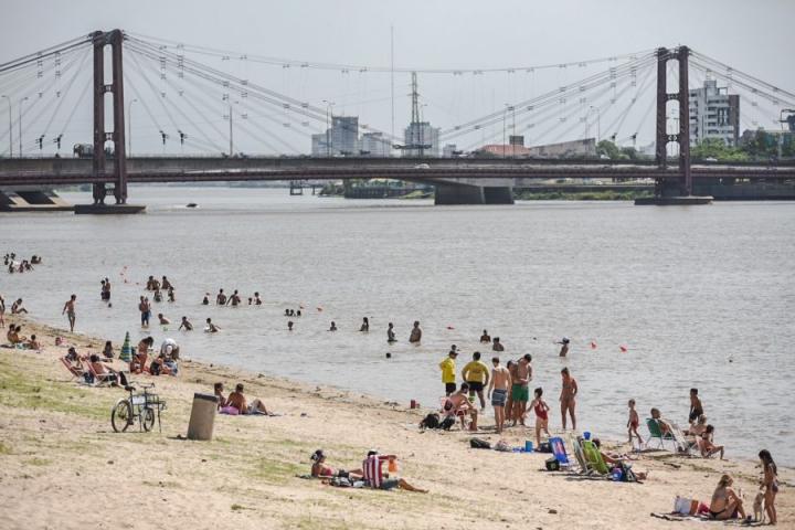 Playas de Santa Fe, habilitadas solo para solárium