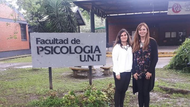 Docentes, “contenedores sociales o educadores” 