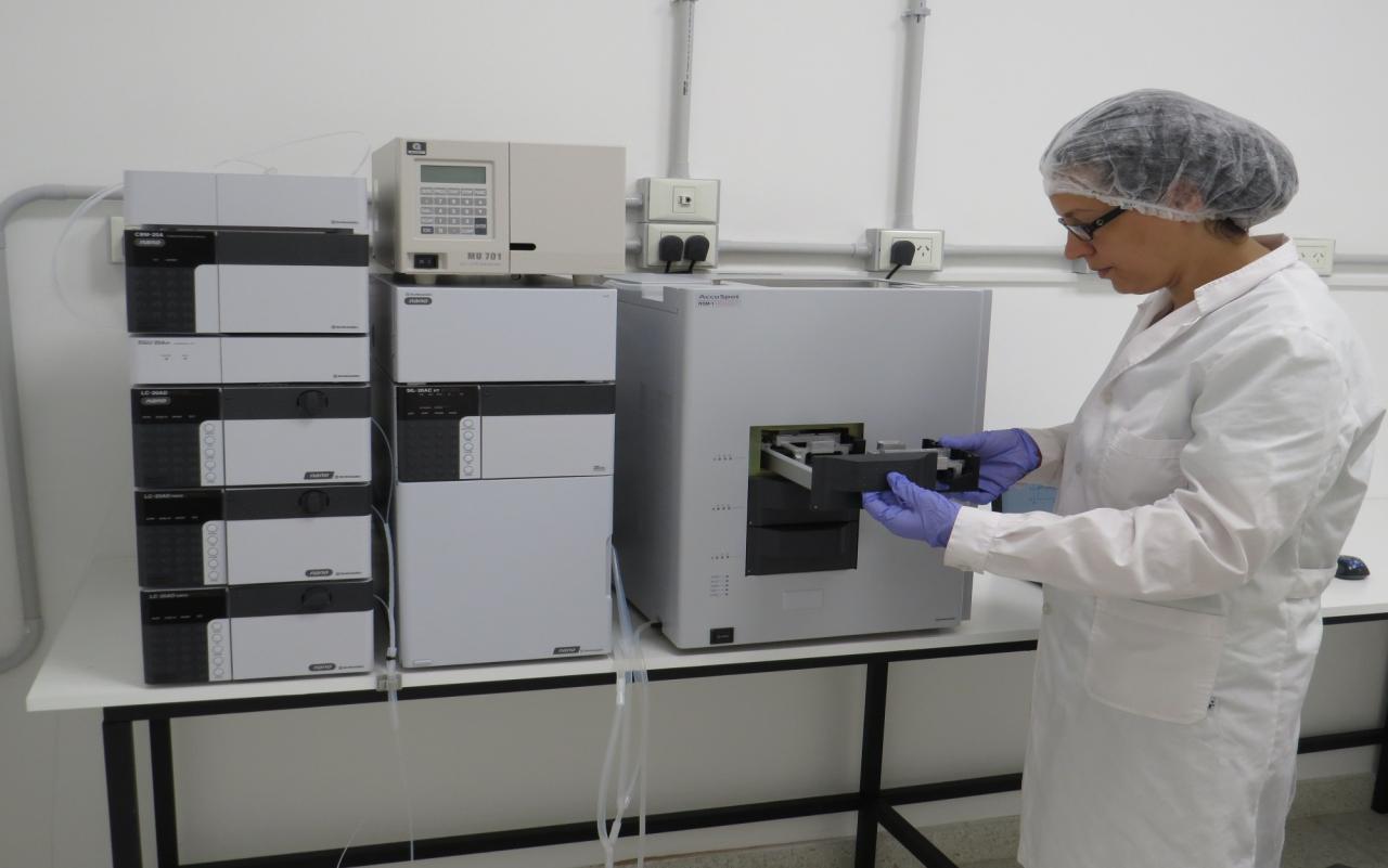 La UNL tiene un súper lector de biomoléculas