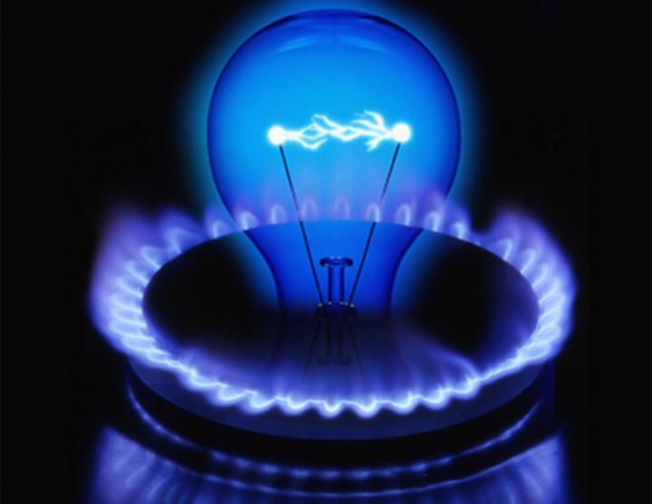 Las tarifas de luz y gas se congelarán por 180 días