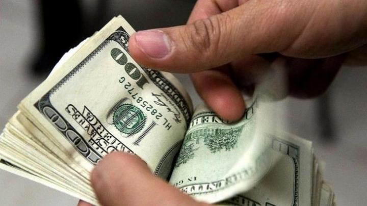 El dólar ahorro tendrá un impuesto del 30 %