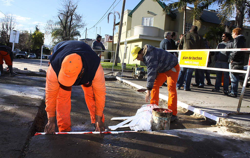 Más trabajos para reparar calles en la capital