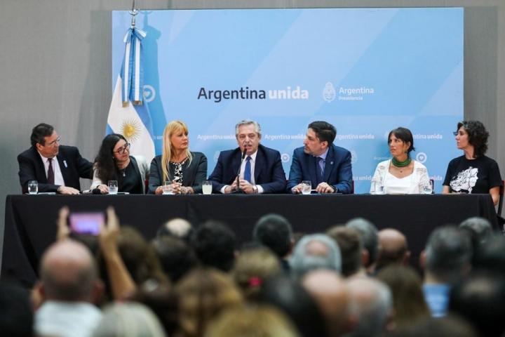 El gobierno lanzó el Plan Nacional de Lecturas