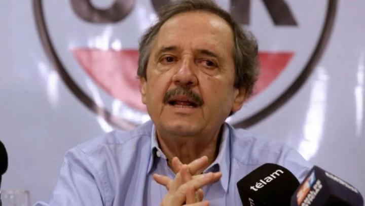 Lo quieren echar a Alfonsín de la UCR