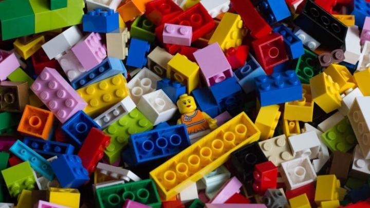Murió el inventor de los LEGO